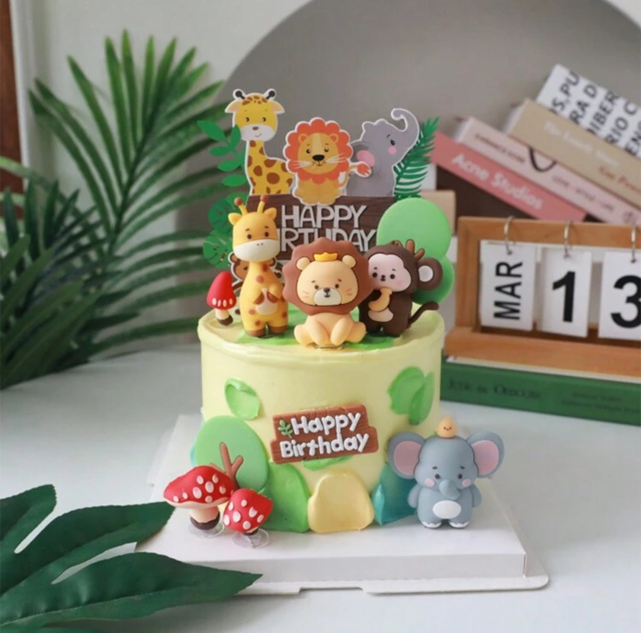 Jungle Cake topper