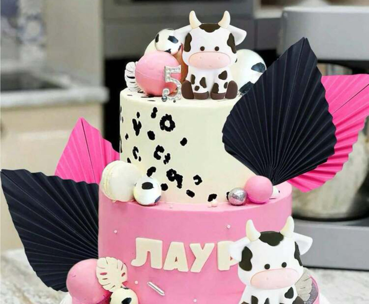 Pink Cow Cake topper