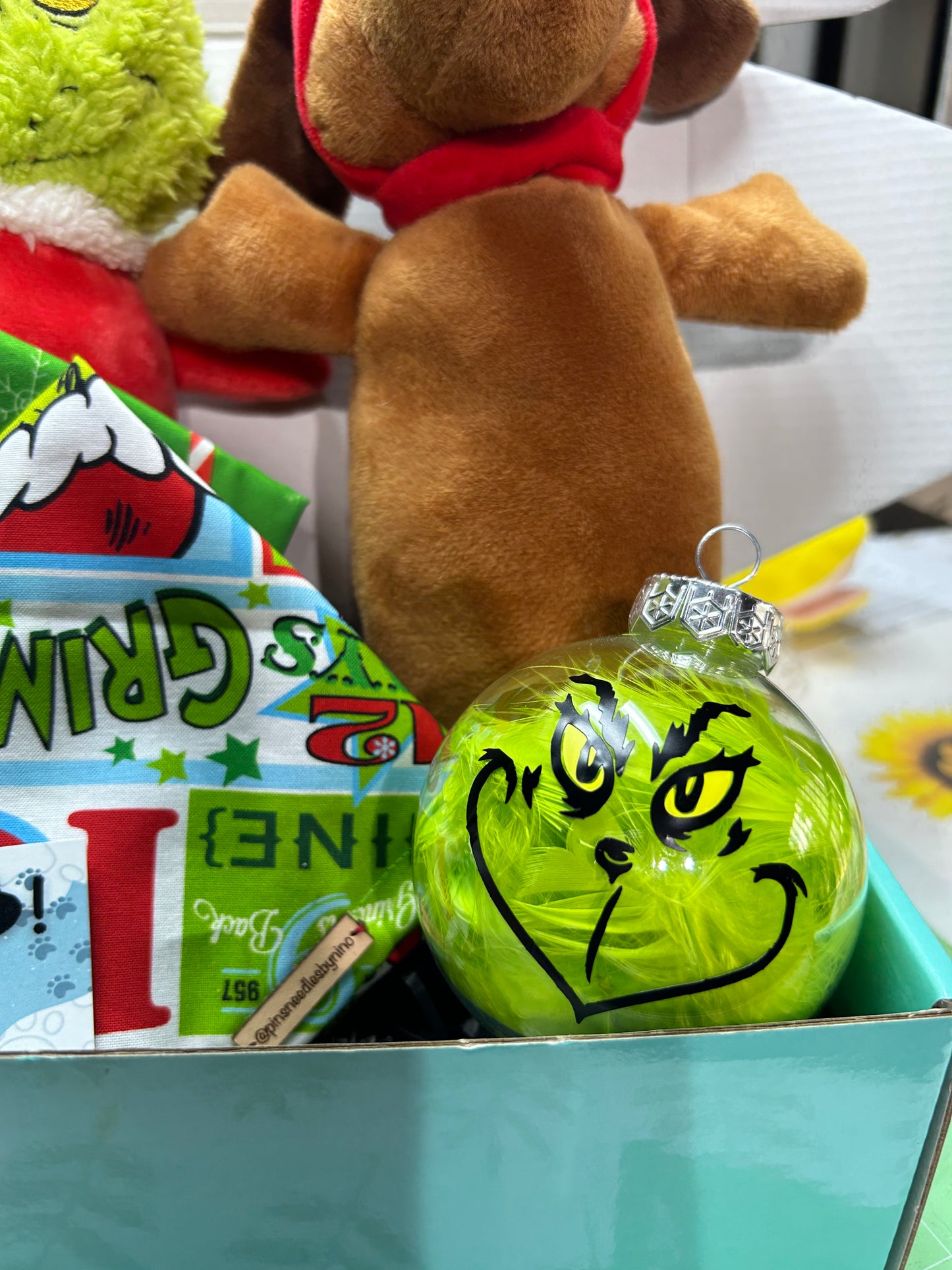 Grinch Gift Box