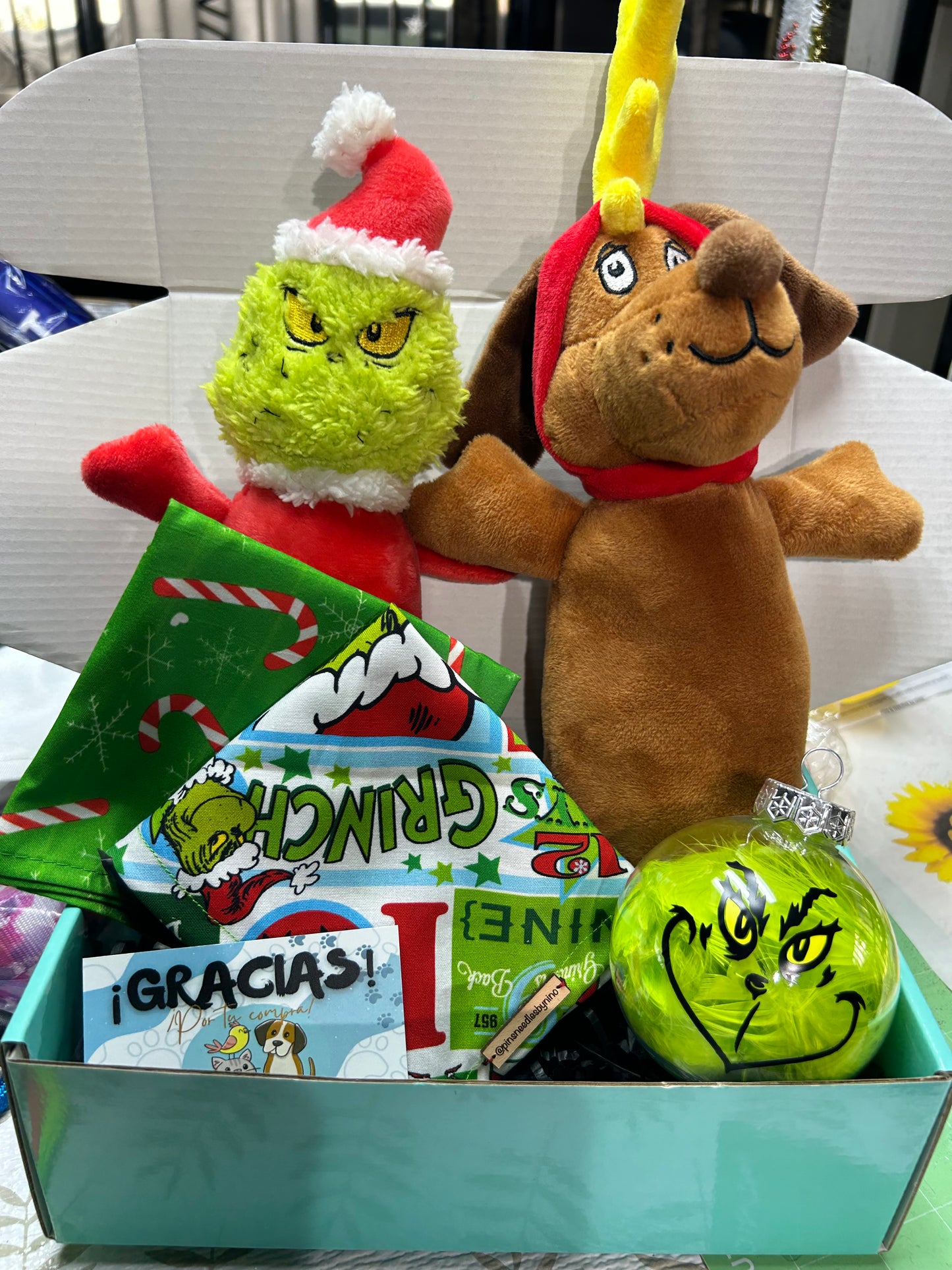 Grinch Gift Box