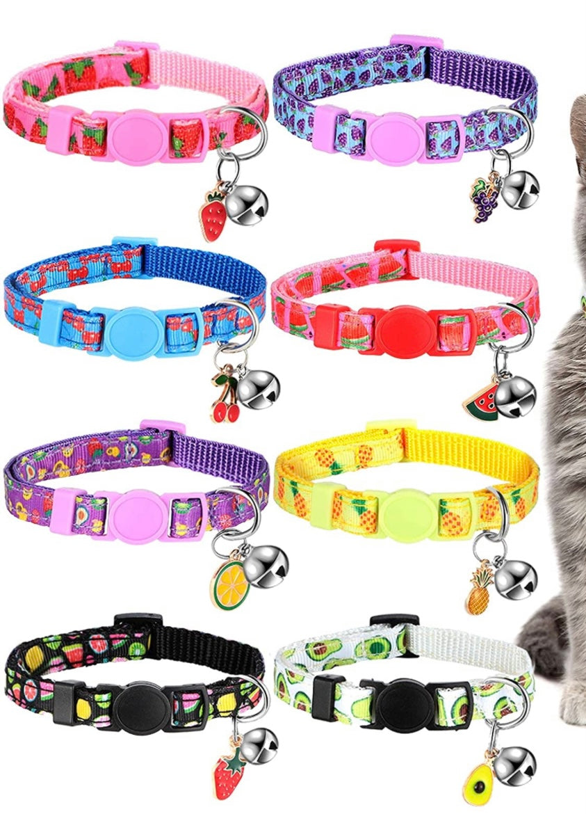 Collar de frutas para gatos