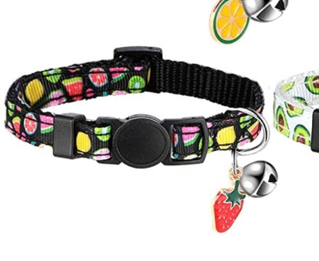 Collar de frutas para gatos