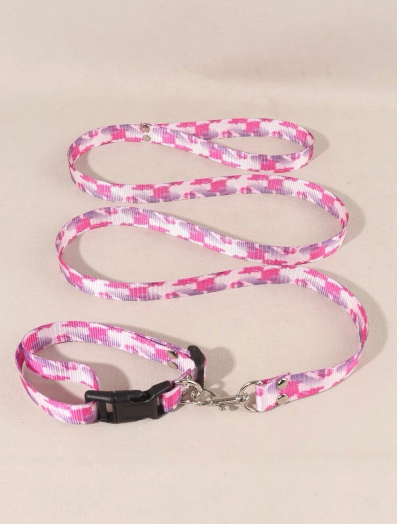 Pink collar & leash set